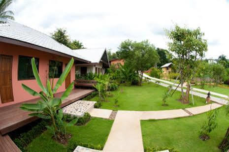 Monn Phu Phrai Resort Chiang Mai Exterior photo